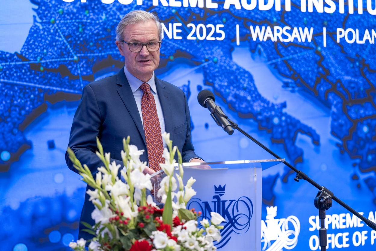 Pr&auml;sident Kay Scheller in Warschau.